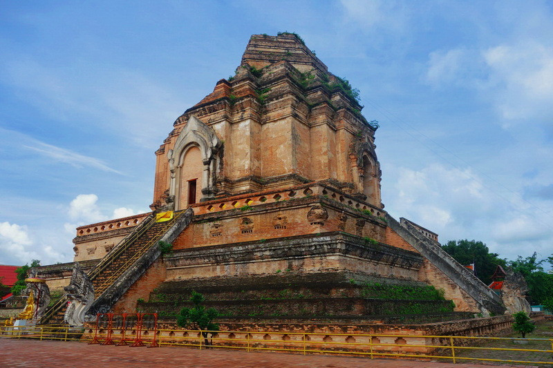 Chùa Chedi Luang